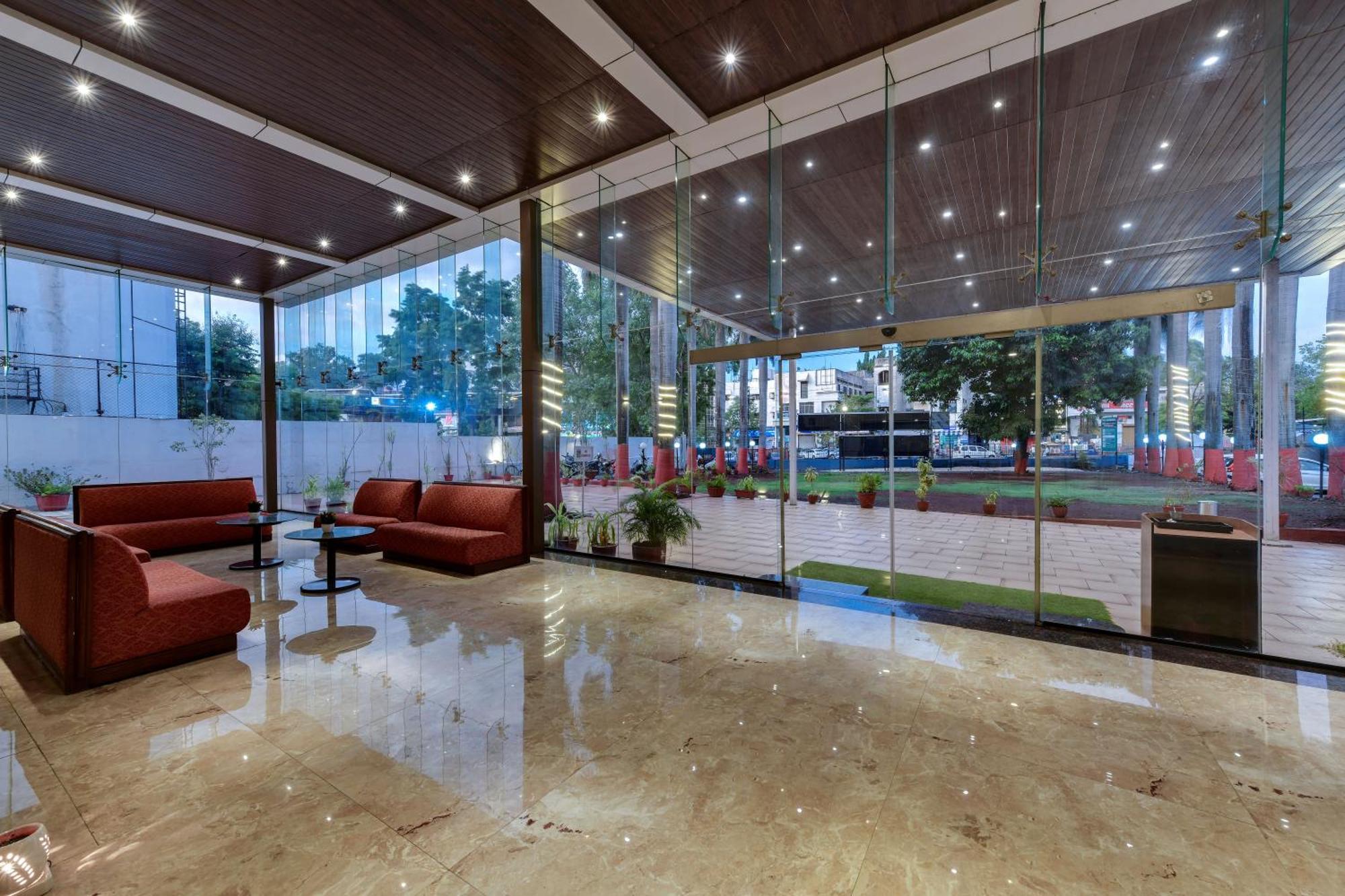 Quality Inn Regency, Nászik Kültér fotó