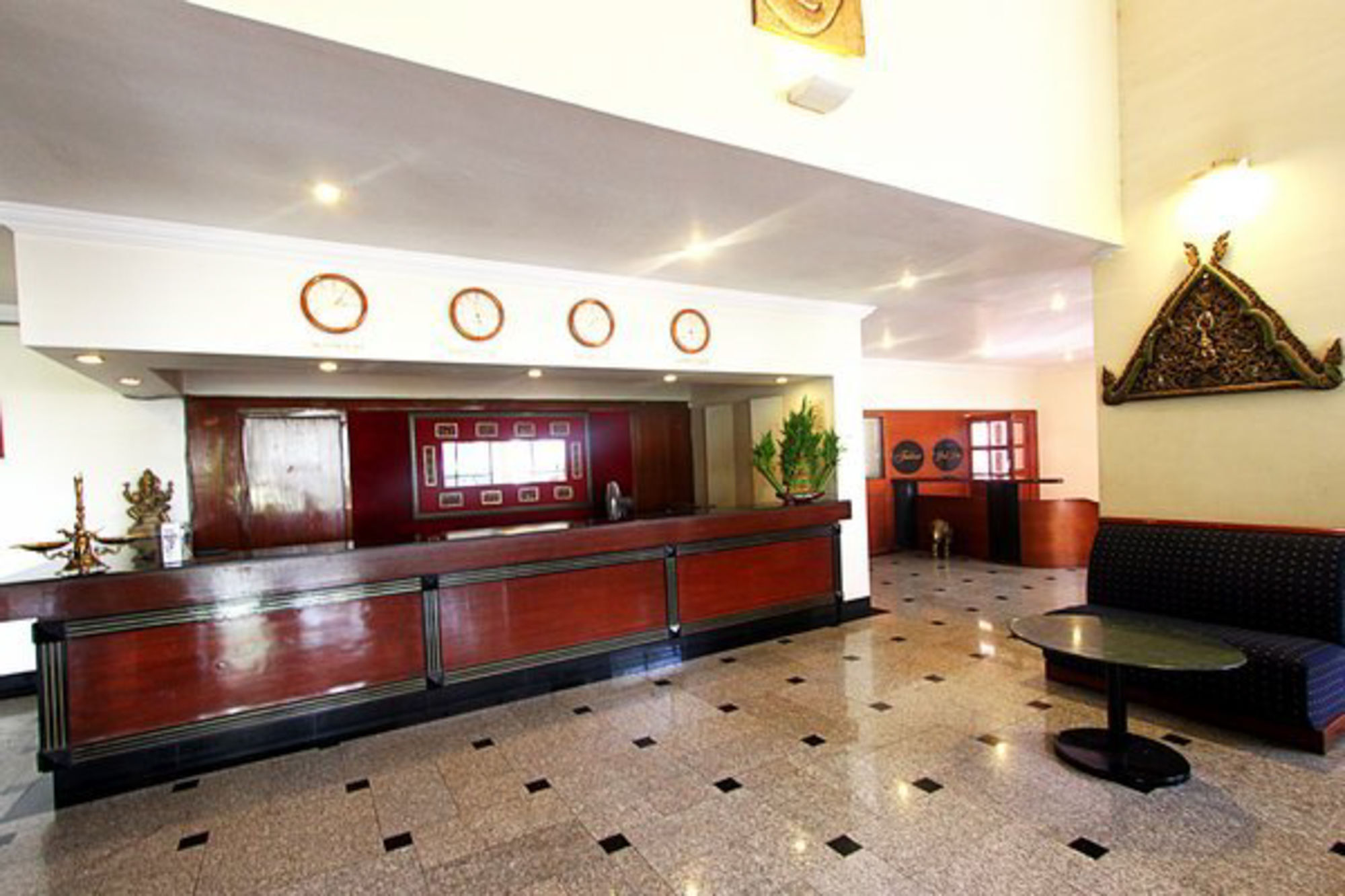 Quality Inn Regency, Nászik Kültér fotó